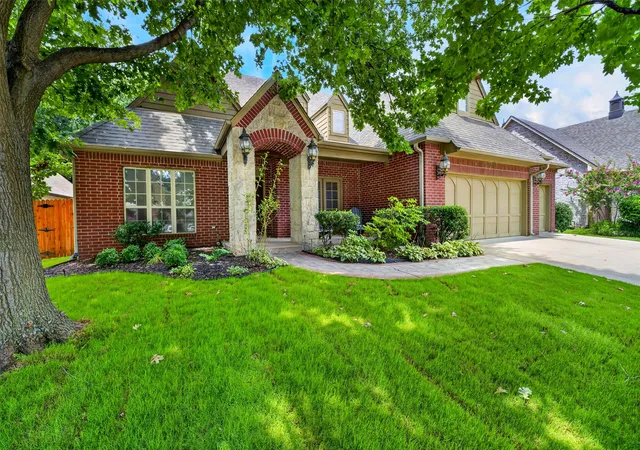 Photo 3 of Sale Pending at 10488 S 87th East Ave, Tulsa, OK 74133 | MLS# 2614237 | Listing updated on 2026-08-20
