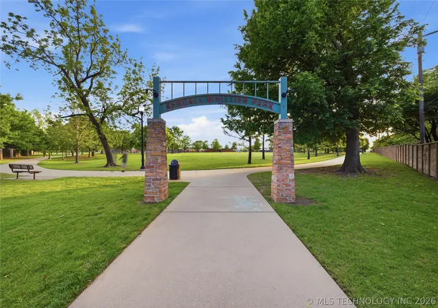 29th image of 2704 E 4th St, Tulsa, OK 74104 | MLS# 2614306