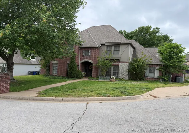1st image of 8702 S Winston Pl, Tulsa, OK 74137 | MLS# 2614356