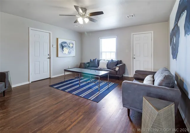 Homes for sale in Collinsville, OK | 1916 W Union Pl, Collinsville, OK 74021 | MLS# 2614382