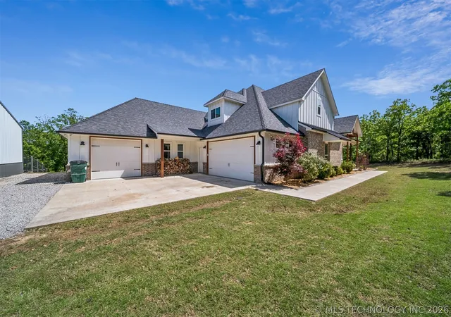 Photo 2 of Single family home for sale at 16439 N Richardson Rd, Skiatook, OK 74070 | MLS# 2614423 | Listing updated on 2026-08-21