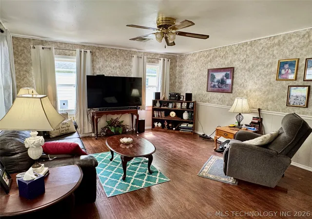 Homes for sale in Pryor, OK | 10 Ross St, Pryor, OK 74361 | MLS# 2614348