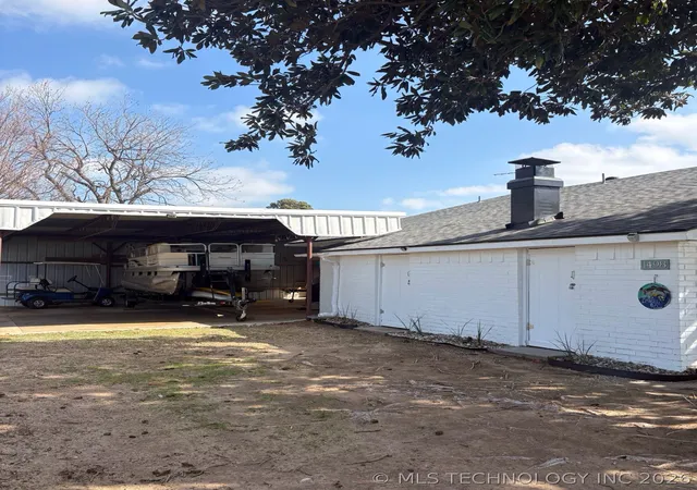 3rd image of 1498 Wagon Train Rd, Kingston, OK 73439 | MLS# 2613304