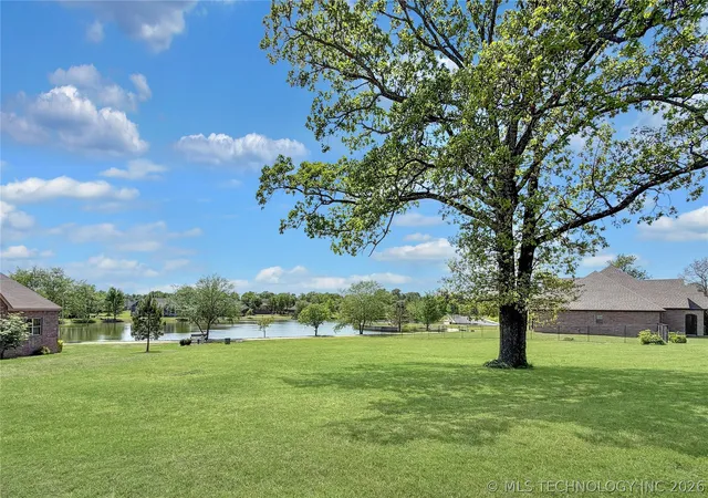 Photo 1 of Land for sale at 725 W Northlake Dr, Tahlequah, OK 74464 | MLS# 2614289 | Listing updated on 2026-08-20