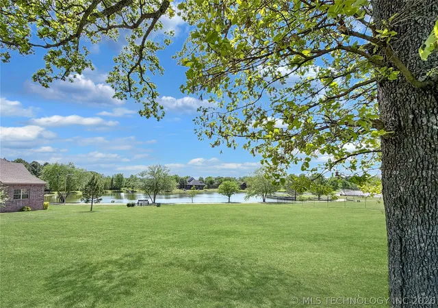 Photo 3 of Land for sale at 725 W Northlake Dr, Tahlequah, OK 74464 | MLS# 2614289 | Listing updated on 2026-08-20