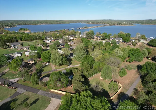 Homes for sale in Eufaula, OK | 20 Brookwood Dr, Eufaula, OK 74432 | MLS# 2613820