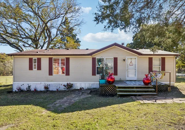 Homes for sale in Barnsdall, OK | 3306 2401 Rd, Barnsdall, OK 74002 | MLS# 2614469