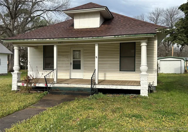 Homes for sale in Vinita, OK | 447 N Thompson, Vinita, OK 74301 | MLS# 2614475