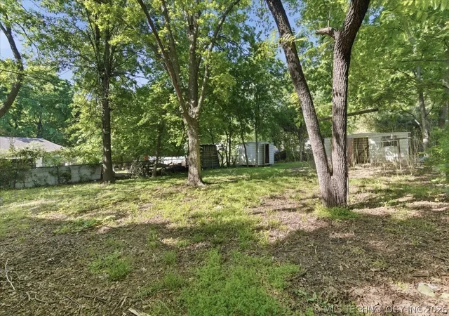 11th image of 1034 N Gary Pl, Tulsa, OK 74110 | MLS# 2614462
