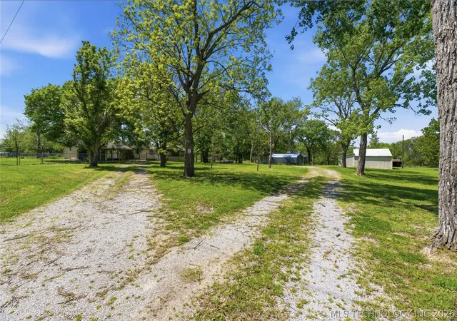 Homes for sale in Nowata, OK | 22701 Ns 421 Rd, Nowata, OK 74048 | MLS# 2614029