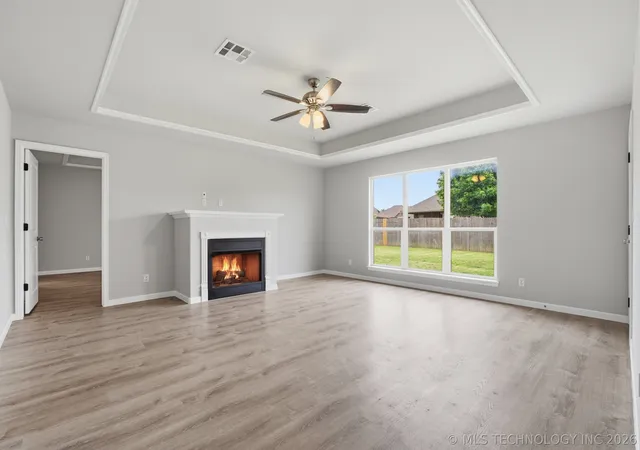 Homes for sale in Collinsville, OK | 12426 E 129Th St N, Collinsville, OK 74021 | MLS# 2614539