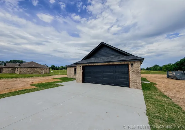 4th image of 18040 S Vaughn Rd, Hulbert, OK 74441 | MLS# 2614643