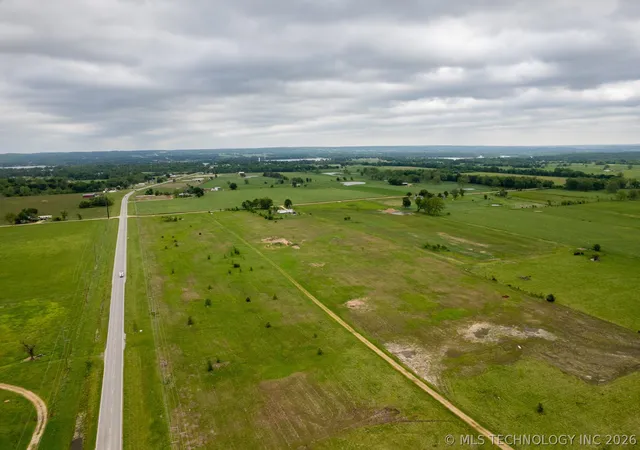 5th image of 30 S Hwy 10, Grove, OK 74344 | MLS# 2614624