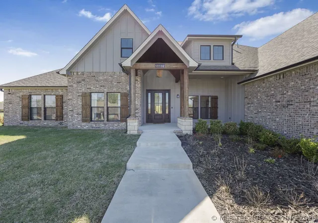 2nd image of 10102 Ratliff Dr, Claremore, OK 74017 | MLS# 2614623