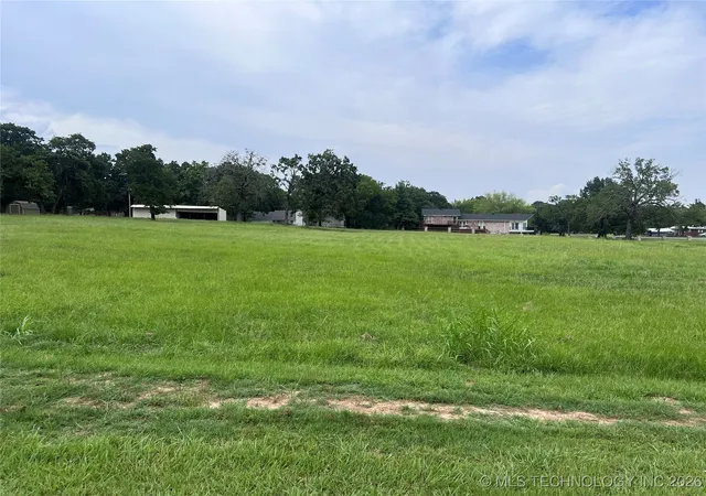 Homes for sale in Stigler, OK | 203 Ne H St, Stigler, OK 74462 | MLS# 2603178