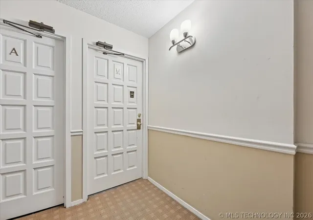 2nd image of 1502 S Boulder Ave #17M, Tulsa, OK 74119 | MLS# 2614748