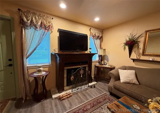 5th image of 807 S Ross St, Fort Gibson, OK 74434 | MLS# 2614797