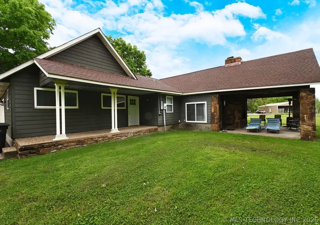 Homes for sale in Fort Gibson, OK | 1501 Berry Rd, Fort Gibson, OK 74434 | MLS# 2614597