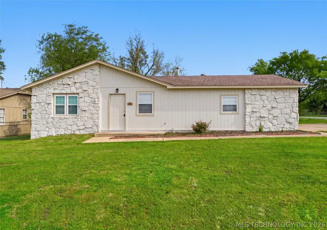 Homes for sale in Kellyville, OK | 102 W Ruth St, Kellyville, OK 74039 | MLS# 2614800