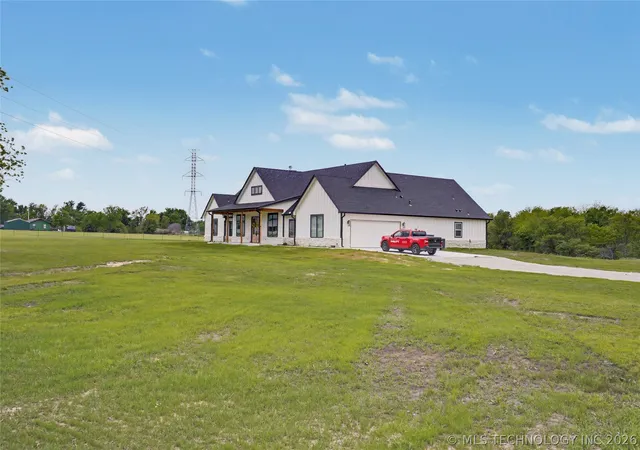 Photo 3 of Single family home for sale at 16014 N Memorial Dr, Collinsville, OK 74021 | MLS# 2614338 | Listing updated on 2026-09-29