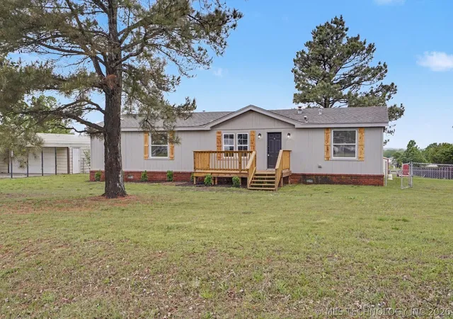 Homes for sale in Oologah, OK | 14042 S Crestview Rd, Oologah, OK 74053 | MLS# 2613941