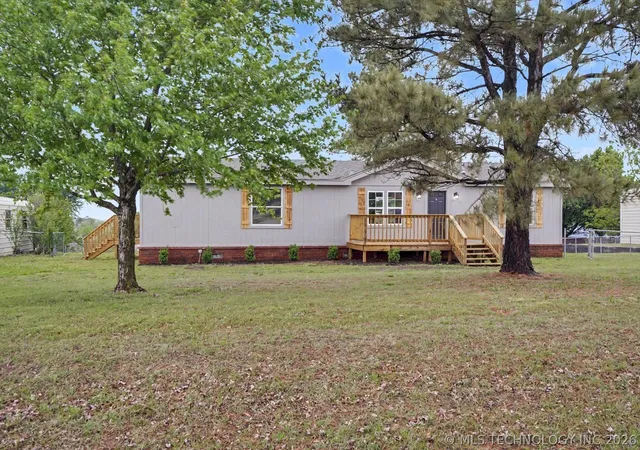 Homes for sale in Oologah, OK | 14042 S Crestview Rd, Oologah, OK 74053 | MLS# 2613941
