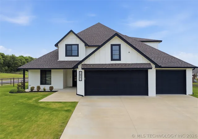 Homes for sale in Catoosa, OK | 18951 E Orchard Cir, Catoosa, OK 74015 | MLS# 2614865