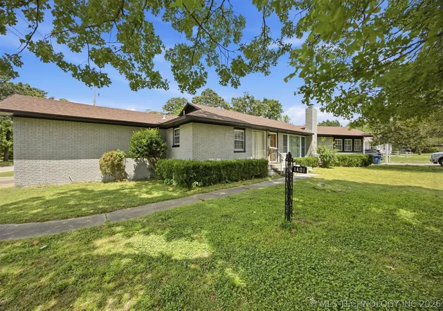 2nd image of 1401 E South Ave, Mc Alester, OK 74501 | MLS# 2614346