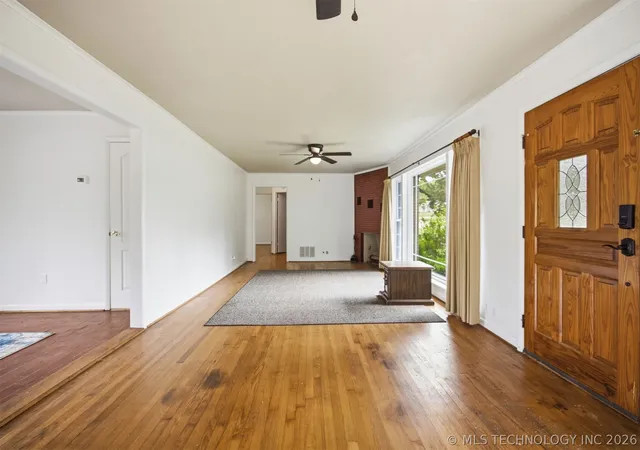 Photo 4 of Single family home for sale at 1401 E South Ave, Mc Alester, OK 74501 | MLS# 2614346 | Listing updated on 2026-08-20