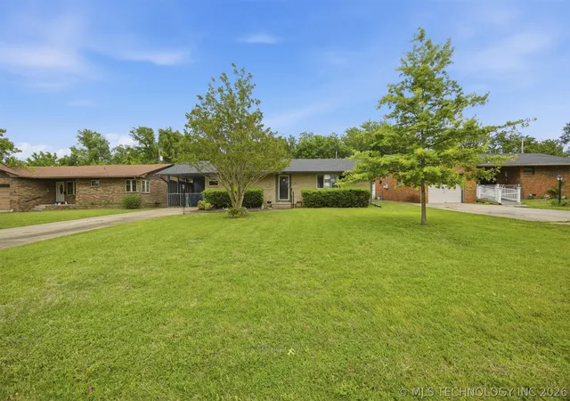2nd image of 1344 S 13th, Mc Alester, OK 74501 | MLS# 2614337