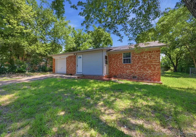 Homes for sale in Tahlequah, OK | 1506 Clayton Dr, Tahlequah, OK 74464 | MLS# 2614914