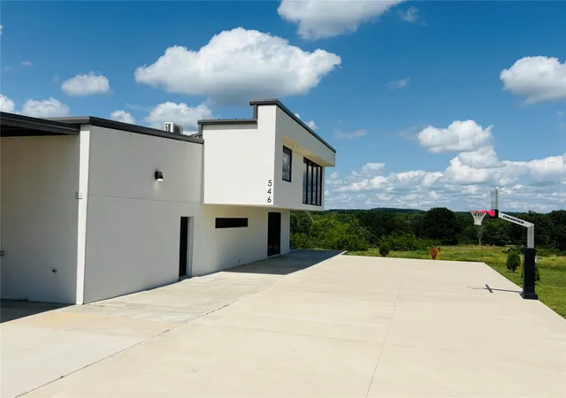 Photo 3 of Single family home for sale at 546 Mockingbird, Ardmore, OK 73401 | MLS# 2614965 | Listing updated on 2026-09-16