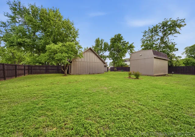 Homes for sale in Jenks, OK | 1007 W D St, Jenks, OK 74037 | MLS# 2614843