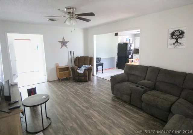 4th image of 1716 Asberry St, Durant, OK 74701 | MLS# 2615006