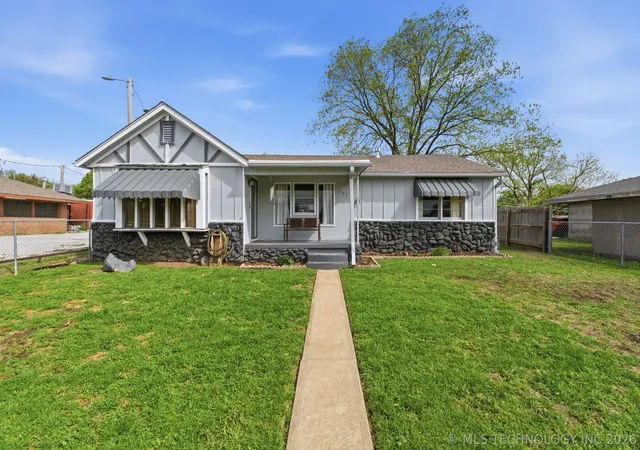 Homes for sale in Cleveland, OK | 707 W Caddo St, Cleveland, OK 74020 | MLS# 2614879