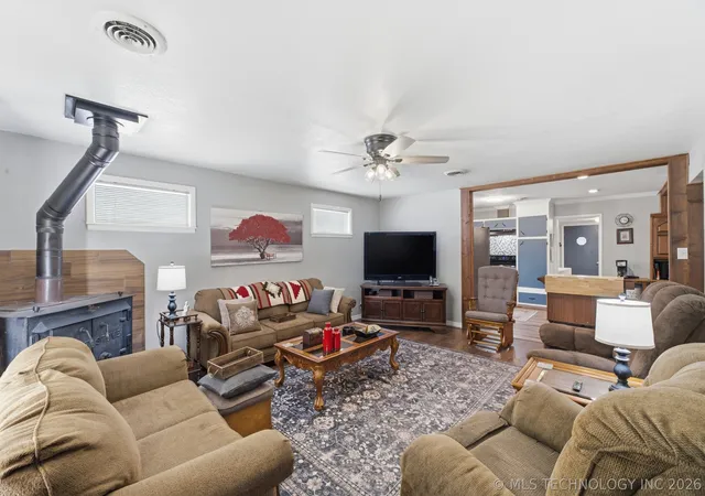 Homes for sale in Cleveland, OK | 707 W Caddo St, Cleveland, OK 74020 | MLS# 2614879