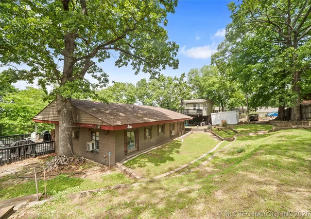 3rd image of 3192 W Hickory Hills Dr, Hulbert, OK 74441 | MLS# 2615049