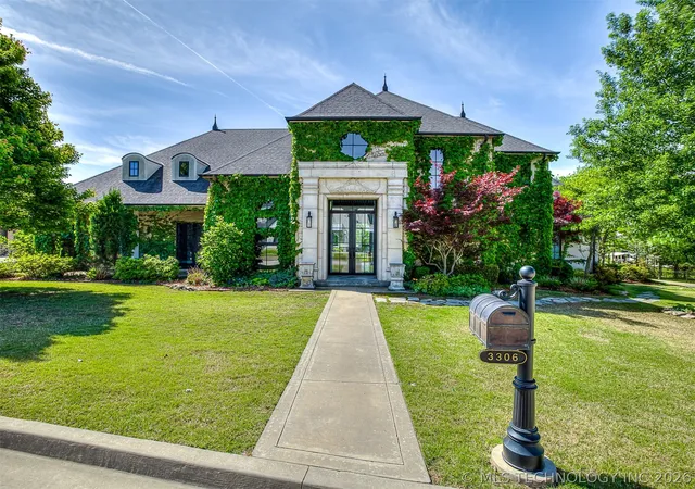 Photo 2 of Single family home for sale at 3306 W 68th Street, Tulsa, OK 74132 | MLS# 2615047 | Listing updated on 2026-08-28