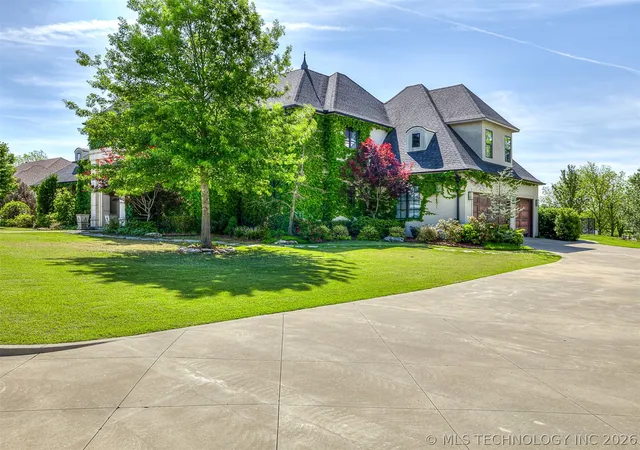 Photo 4 of Single family home for sale at 3306 W 68th Street, Tulsa, OK 74132 | MLS# 2615047 | Listing updated on 2026-08-28