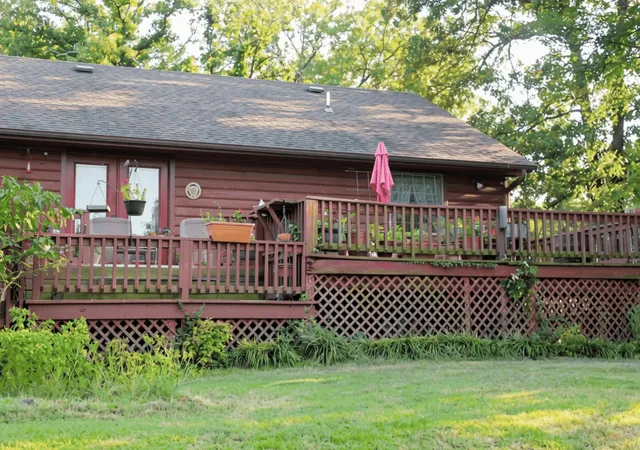 Photo 2 of Single family home for sale at 2897 N Lakeside Cir, Atoka, OK 74525 | MLS# 2615057 | Listing updated on 2026-08-23