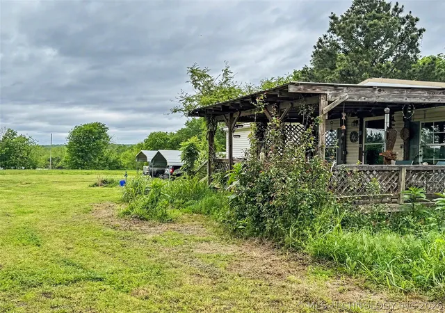 2nd image of 15520 N Clear Creek Rd, Hulbert, OK 74441 | MLS# 2615078