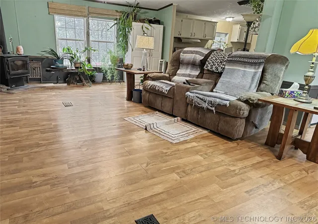 3rd image of 15520 N Clear Creek Rd, Hulbert, OK 74441 | MLS# 2615078