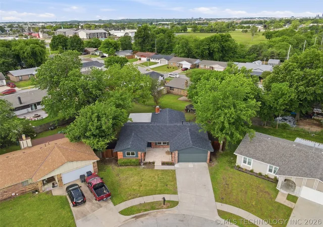 Homes for sale in Tulsa, OK | 3720 S 110th Eastavenue, Tulsa, OK 74146 | MLS# 2614821