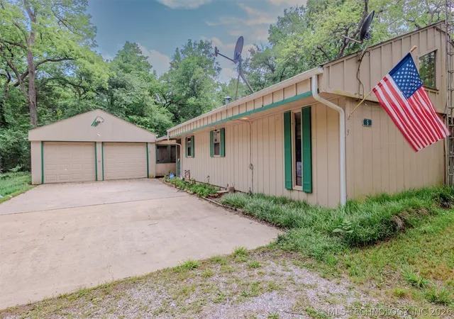 1st image of 5 Simpson Rd, Burneyville, OK 73430 | MLS# 2614291