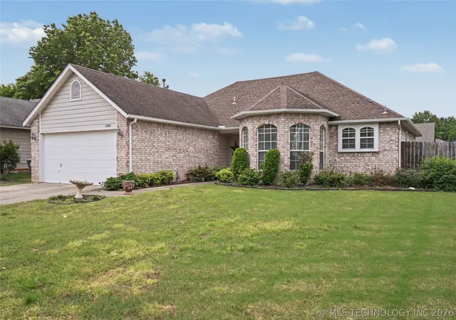 Homes for sale in Coweta, OK | 11862 S 269Th East Ave, Coweta, OK 74429 | MLS# 2615138