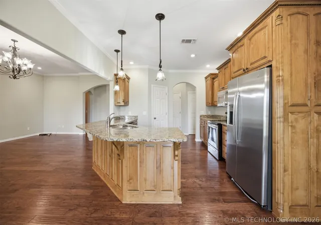 Homes for sale in Stigler, OK | 2004 E Trailwood St, Stigler, OK 74462 | MLS# 2614799