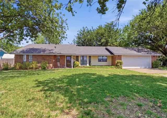 1st image of 5202 W Rupe Ave, Enid, OK 73703 | MLS# 2615238