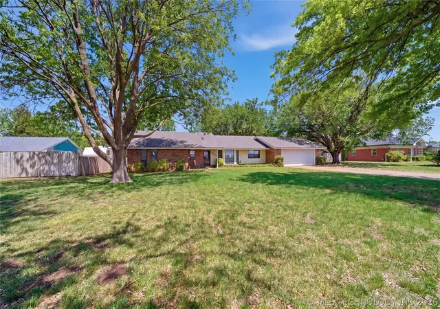 2nd image of 5202 W Rupe Ave, Enid, OK 73703 | MLS# 2615238
