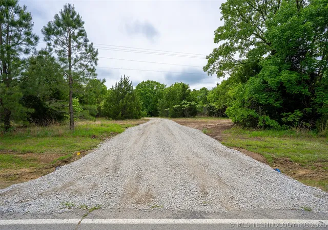 Photo 1 of Sale Pending at 001 W 41st Street, Sand Springs, OK 74063 | MLS# 2615041 | Listing updated on 2026-08-24