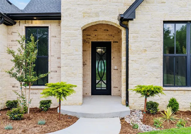 4th image of 12216 Reflection Pointe Dr, Kingston, OK 73439 | MLS# 2614354
